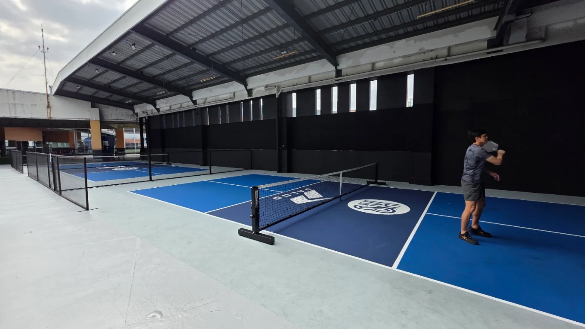 SM Center Shaw Pickleball Court court photo