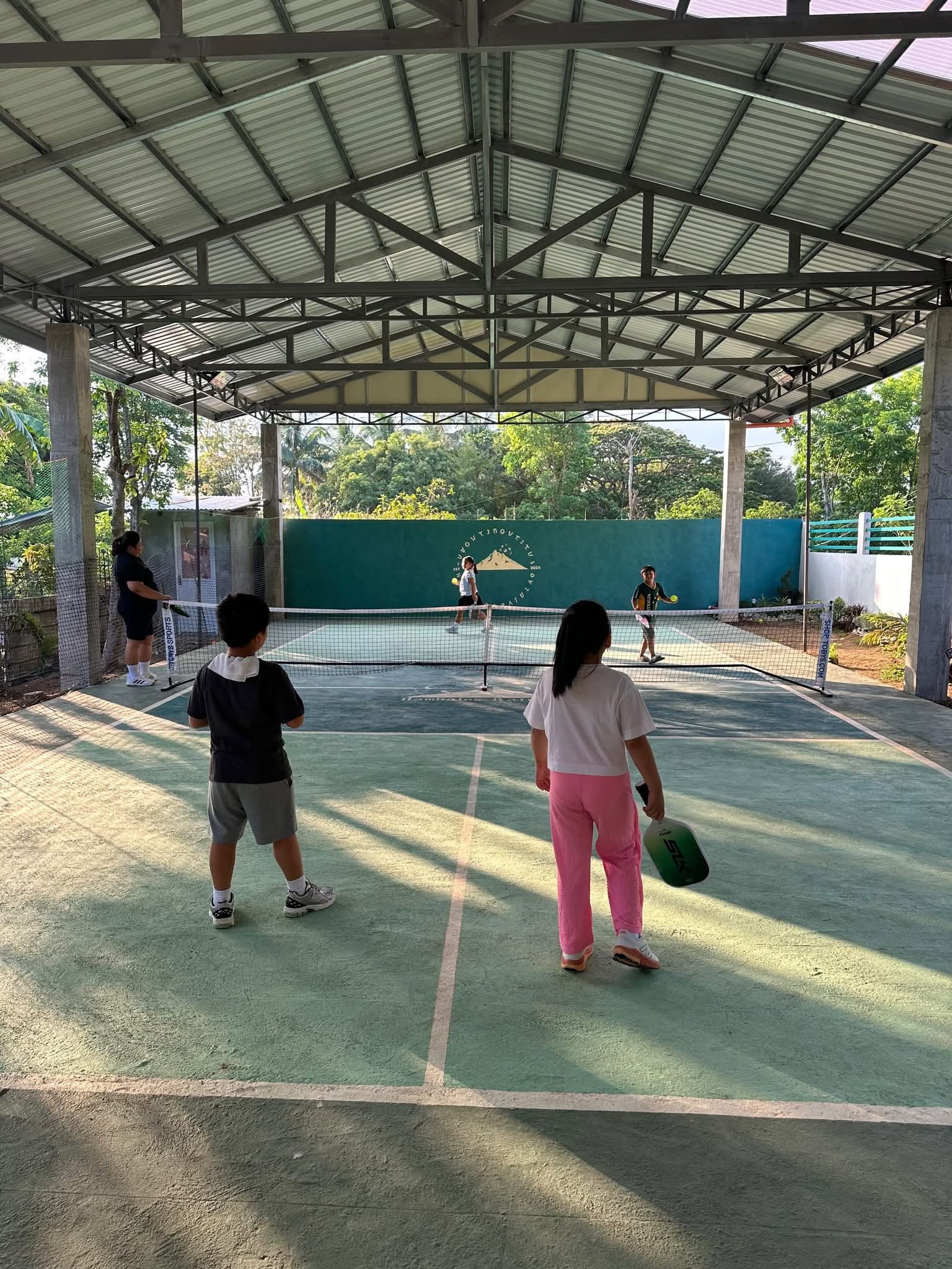 Hambalos Batulao Pickleball Court court photo