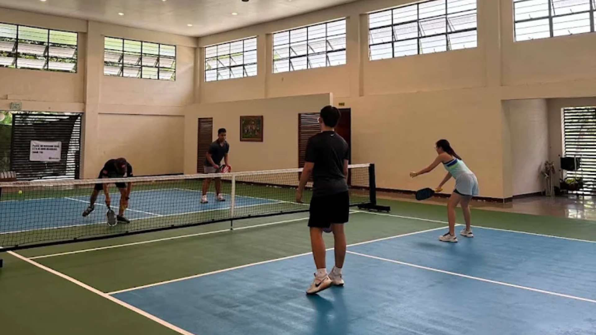 Barcelona Community Center court photo